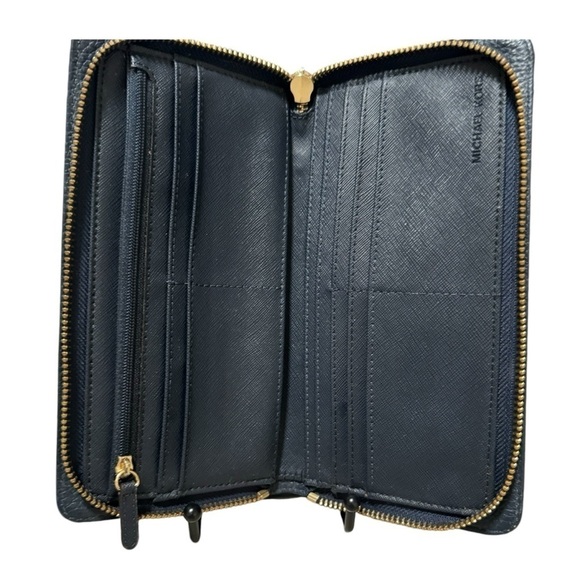 Michael Kors Hamilton Continental Wallet navy blue like new - Picture 5 of 6
